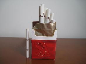烟草租赁合同范本图片大全【租赁烟草专卖许可证经营数额在5万元以上构成何罪】